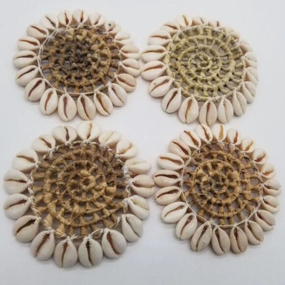 Coasters Rattan Straw Cowrie Shelled Round Box Basket 4 Set Coffee Drinks - Picture 7 of 8